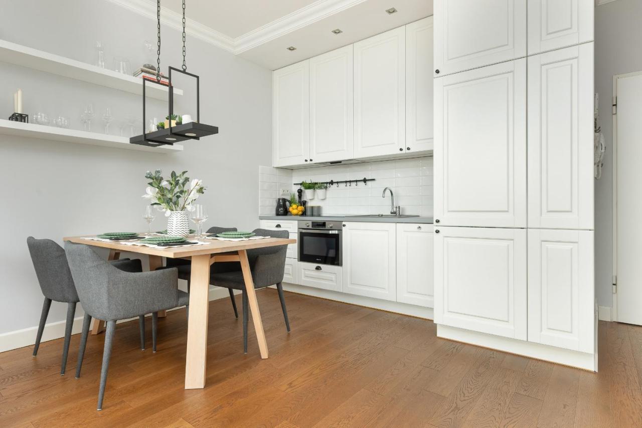 Cozy Apartment Gieysztora Wilanow By Noclegi Renters วอร์ซอ ภายนอก รูปภาพ
