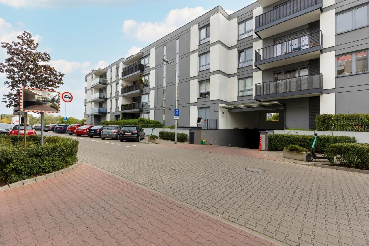 Cozy Apartment Gieysztora Wilanow By Noclegi Renters วอร์ซอ ภายนอก รูปภาพ