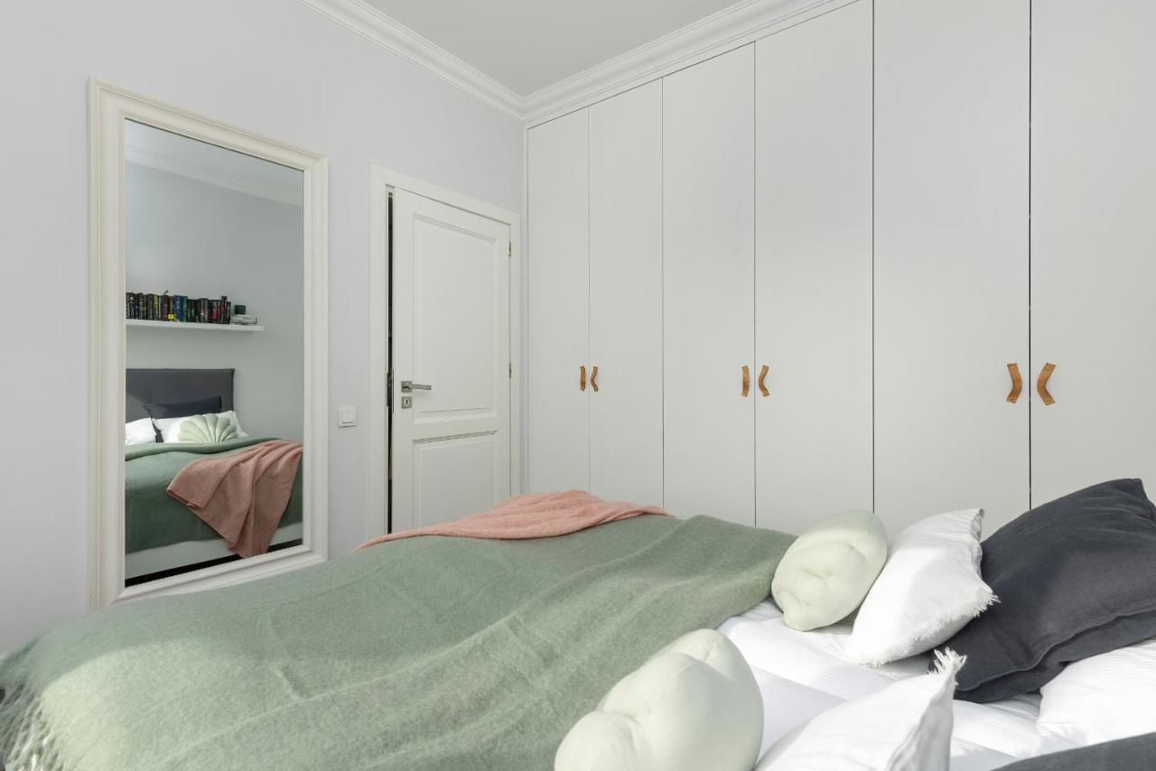 Cozy Apartment Gieysztora Wilanow By Noclegi Renters วอร์ซอ ภายนอก รูปภาพ