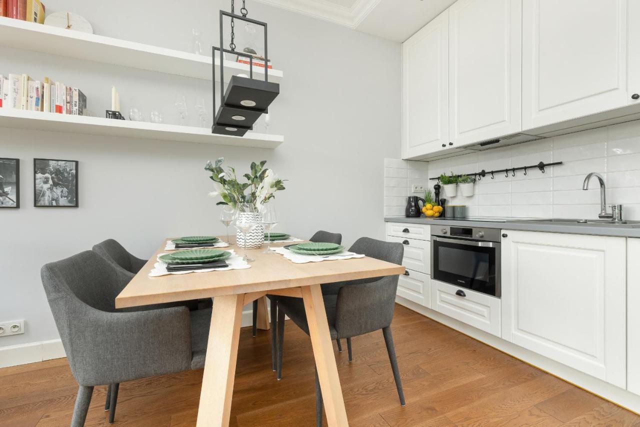 Cozy Apartment Gieysztora Wilanow By Noclegi Renters วอร์ซอ ภายนอก รูปภาพ